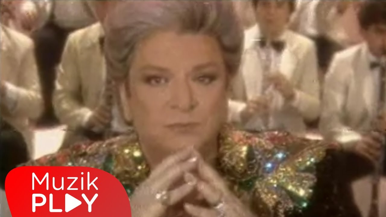 Zeki Müren - Ben Zeki Müren (Official Video)
