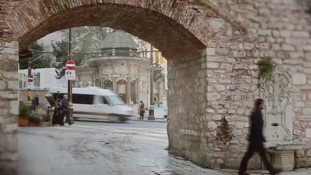 Zeki Müren - Böyle Bir Kara Sevda