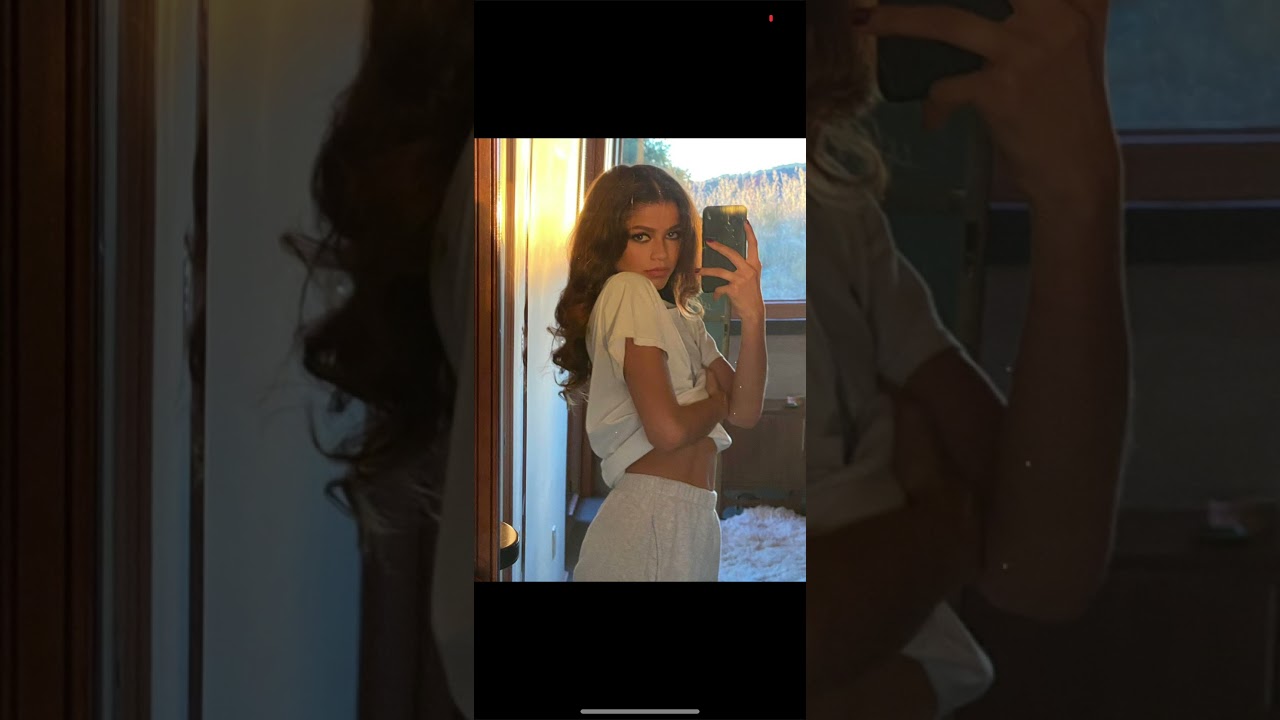 Zendaya (Model) no nut