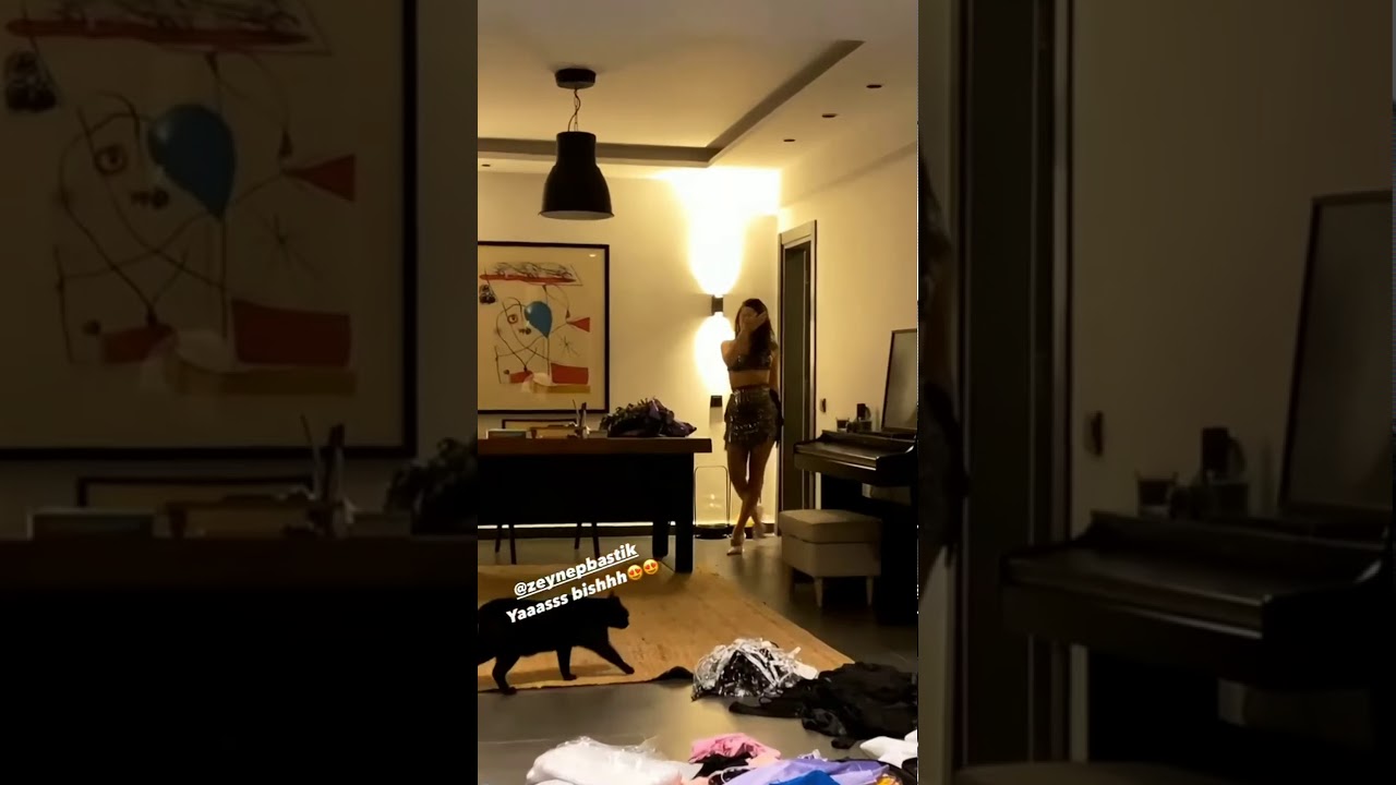 ZEYNEP BASTIK FRİKİK ÇOK SEKSİ
