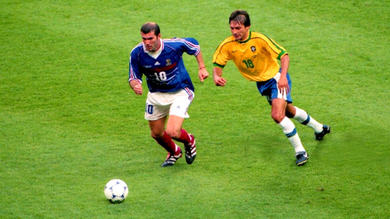 Zinedine Zidane - When Football Becomes Art