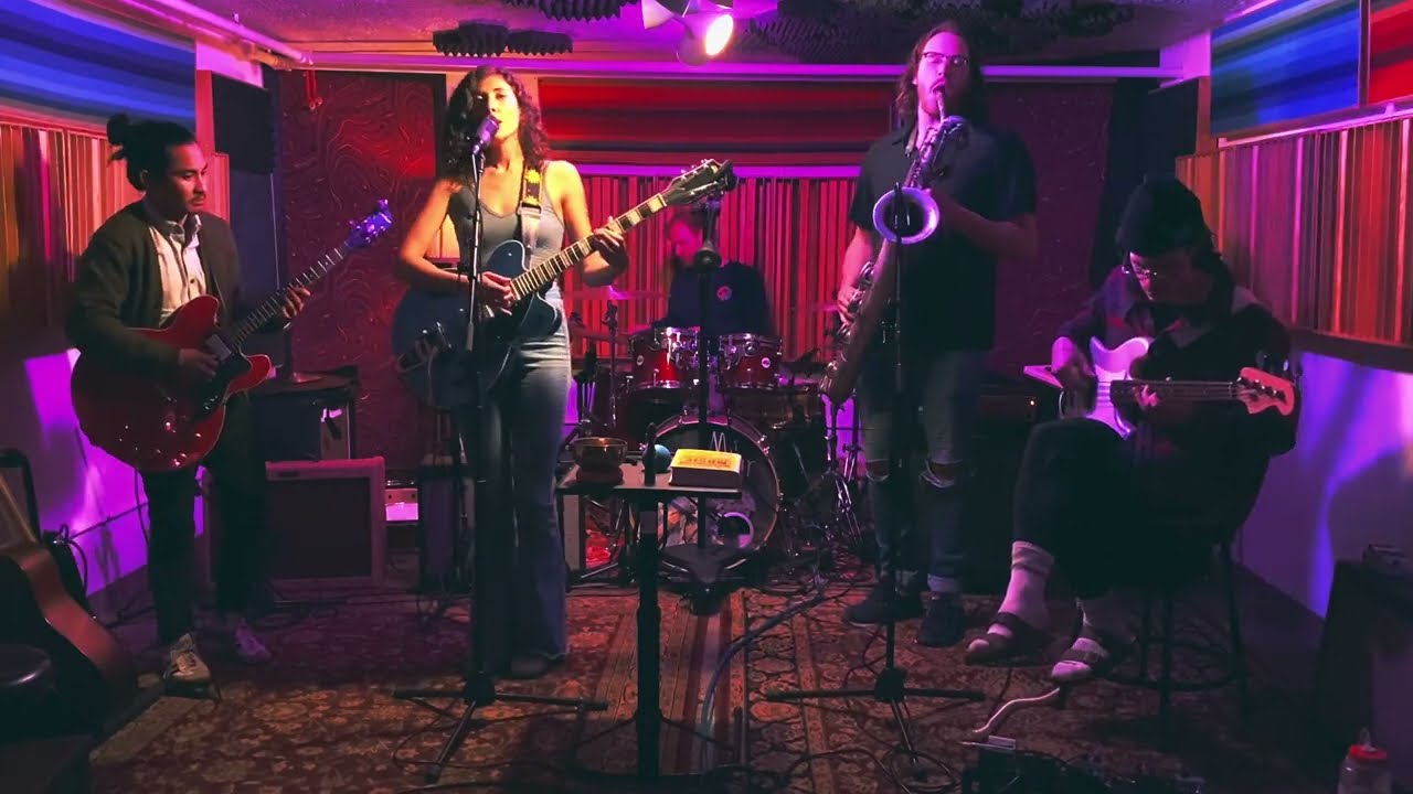 Zoe Berman & The Loveseats - 